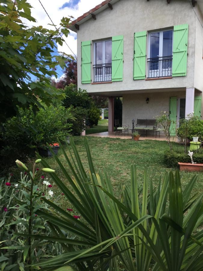 Appartement Dans le Piémont pyrénéen à Labarthe-Inard Extérieur photo